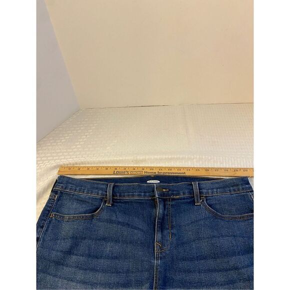 Old navy denim jeans shorts size 16 rolled - Picture 3 of 5